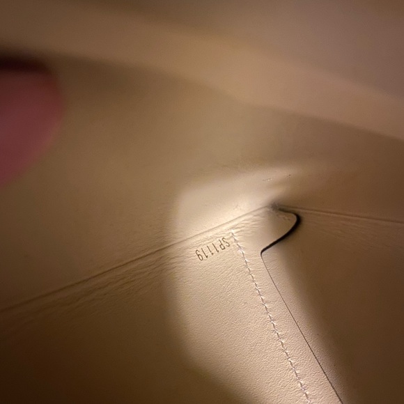 ❌SOLD❌Authentic Louis Vuitton kirigami - large - Picture 5 of 6